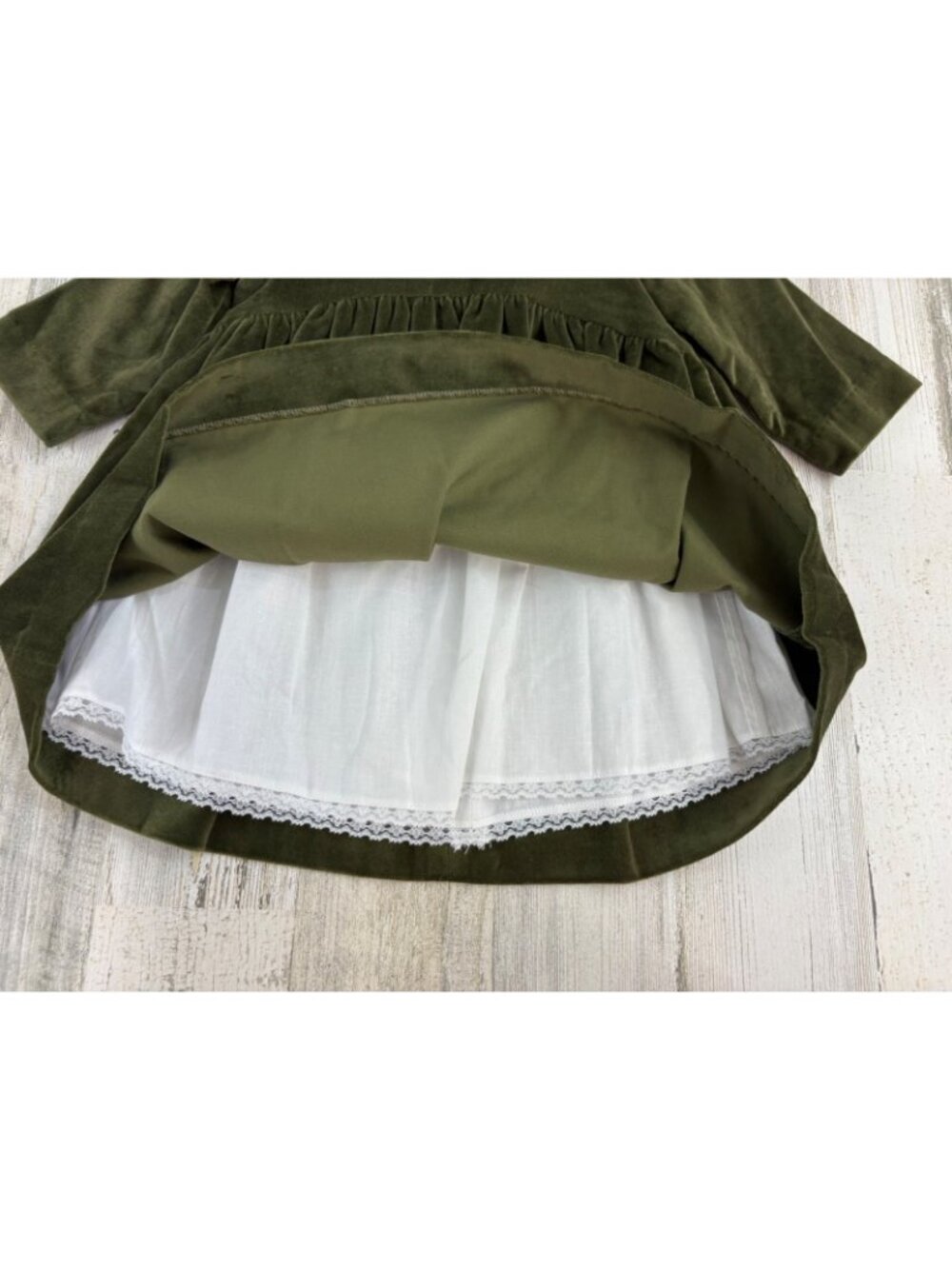 La Coqueta Girls Sz 3T Antonella Green Velvet Dress NWT - Picture 11 of 16